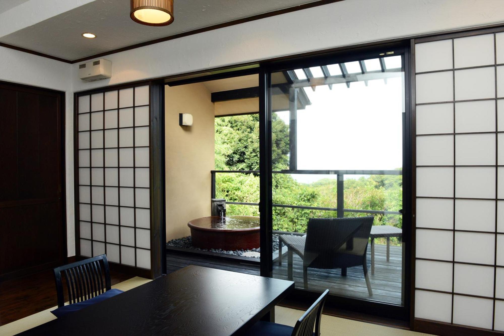 Hotel Ito Yukitei Kawana Bettei Esterno foto